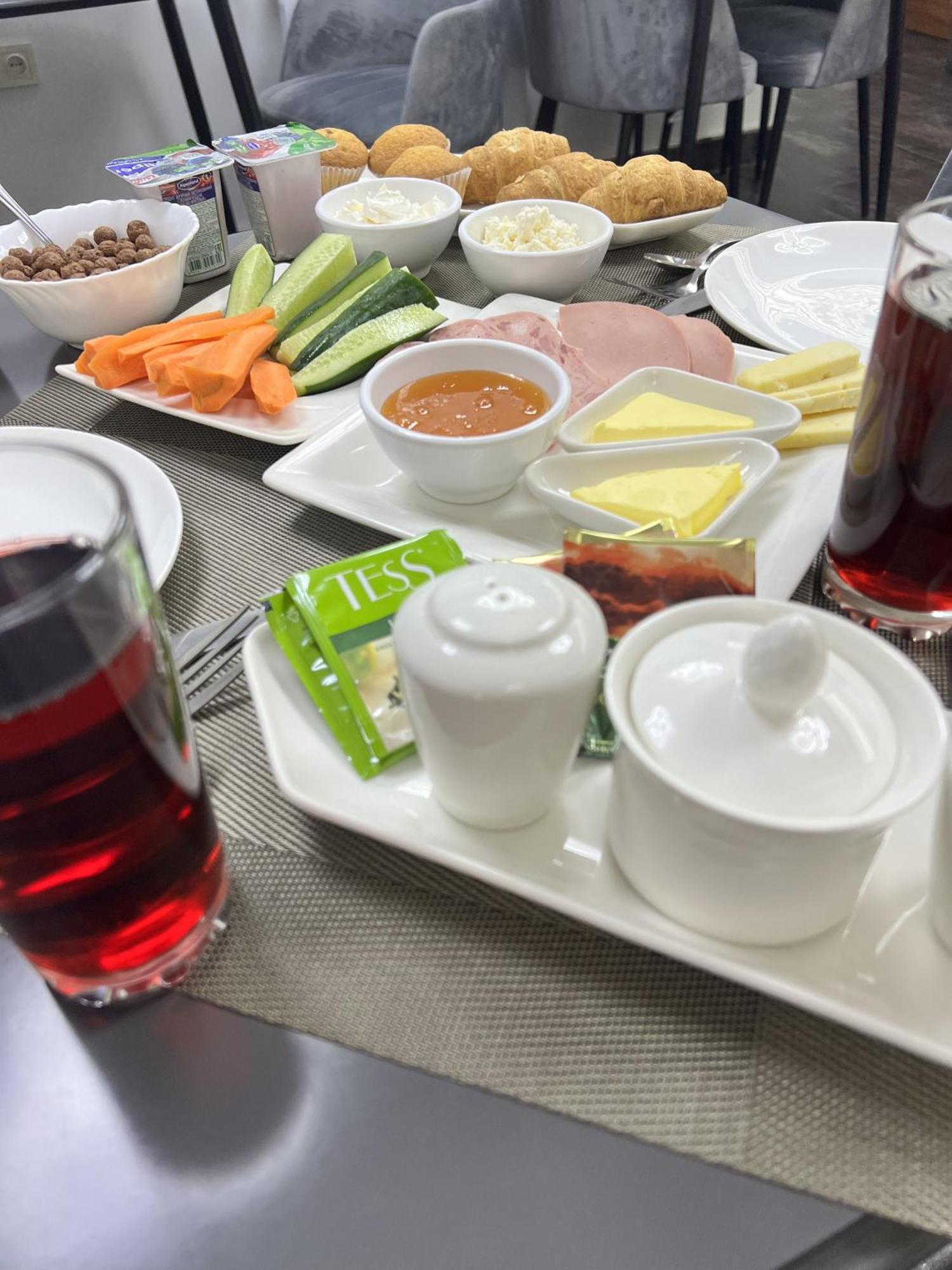 Mashtots Hotel Yerevan Ngoại thất bức ảnh